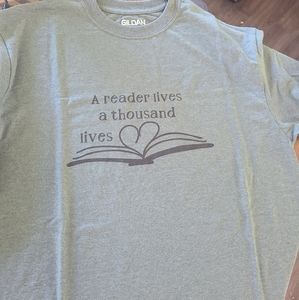 A reader lives 1000 lives